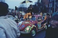 1971-02-20 Optocht Lampegat 07 1971-02-20 Optocht Lampegat 07